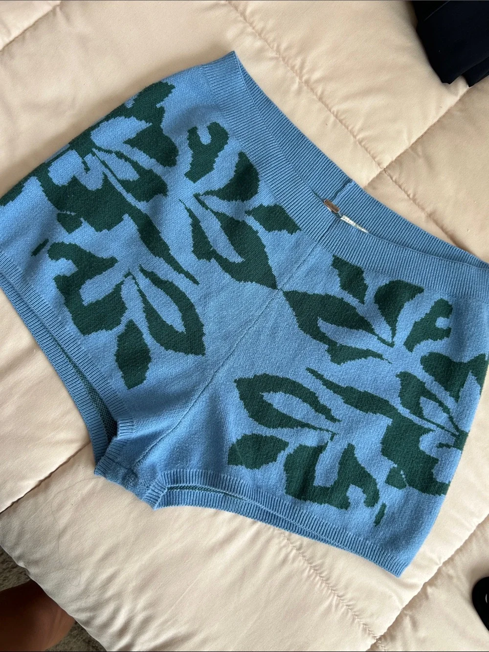 Blue & Dark Green Floral Knit shorts - Picture 1 of 2